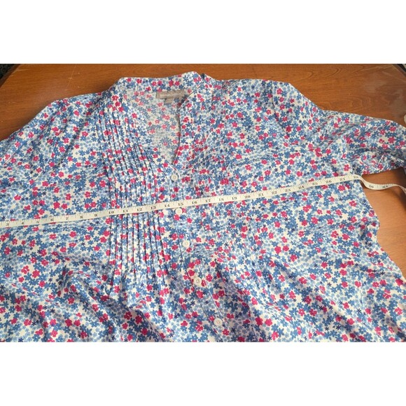 Woman Within Pintucked Tunic Blouse 3/4 Sleeves Floral Button Down 2X  26-28. - Picture 4 of 10